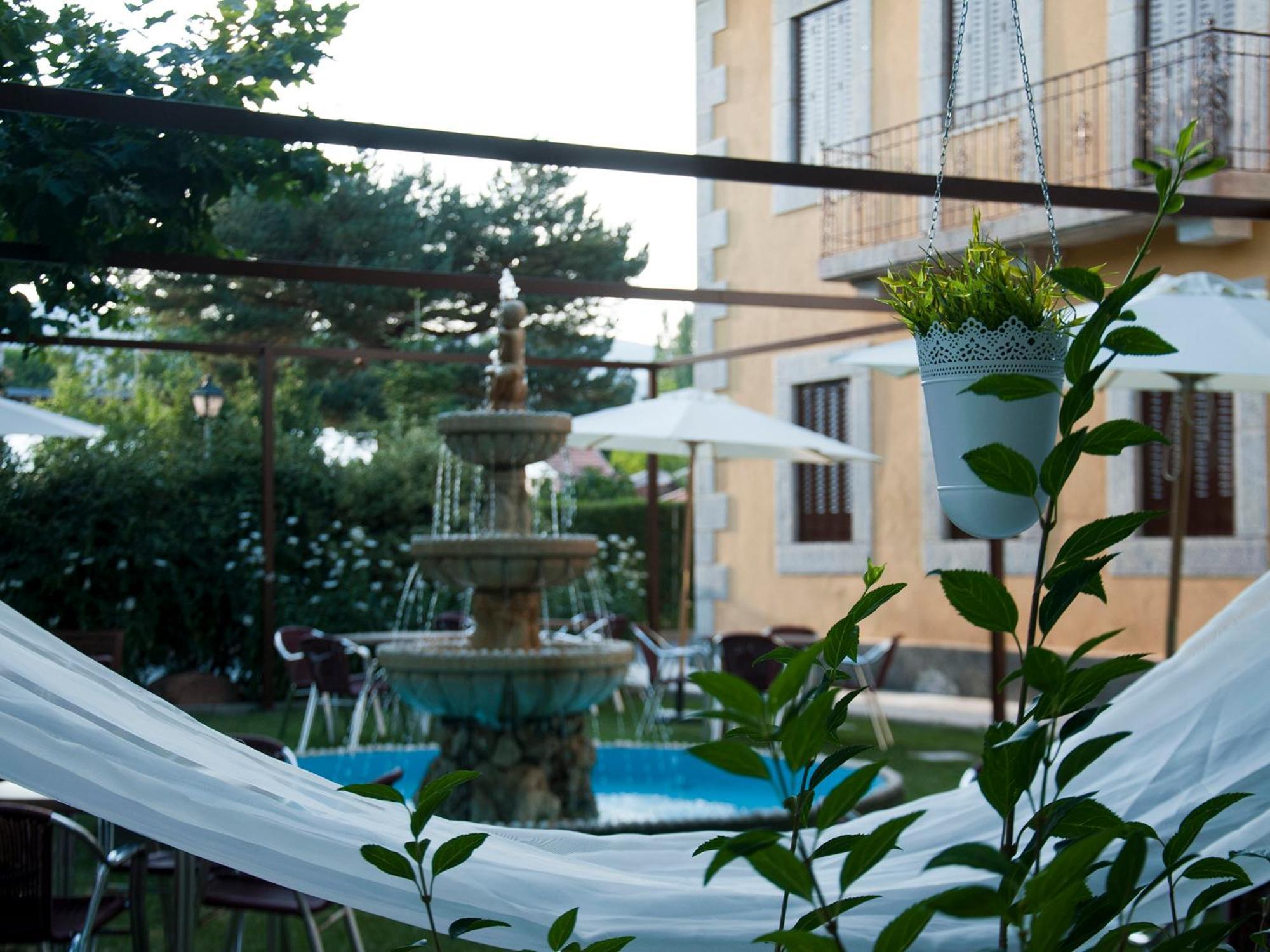Hotel Rural Torreblanca Гуадарама Екстериор снимка