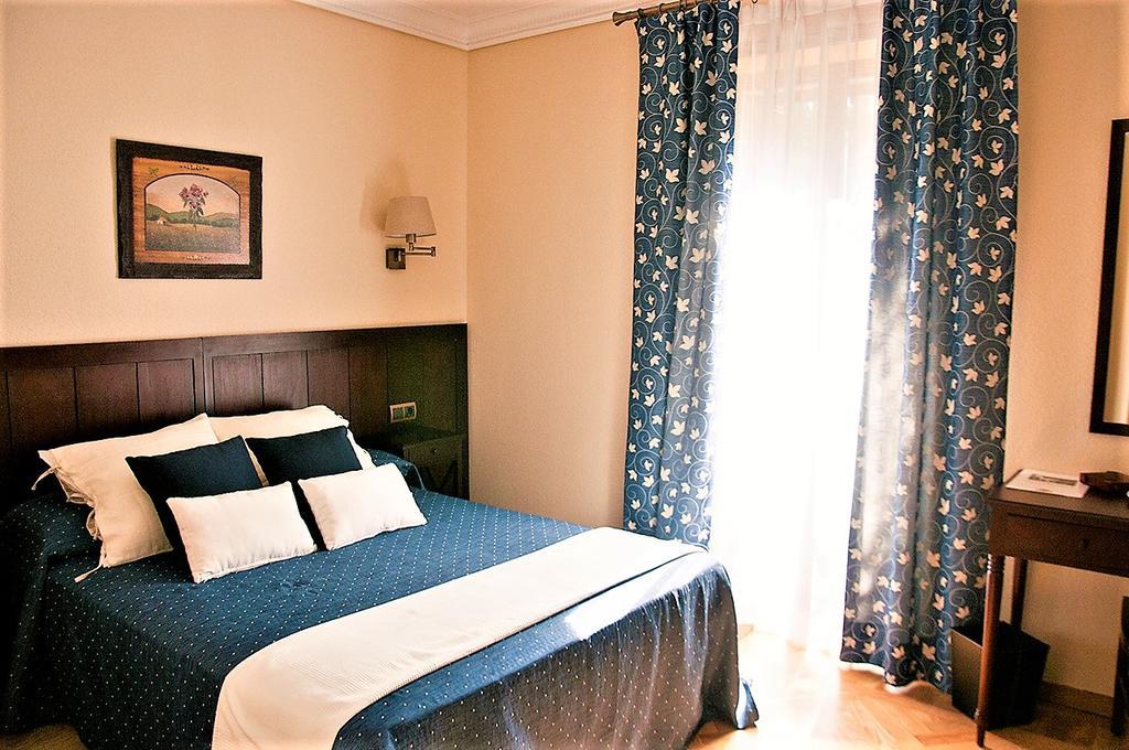 Hotel Rural Torreblanca Гуадарама Екстериор снимка